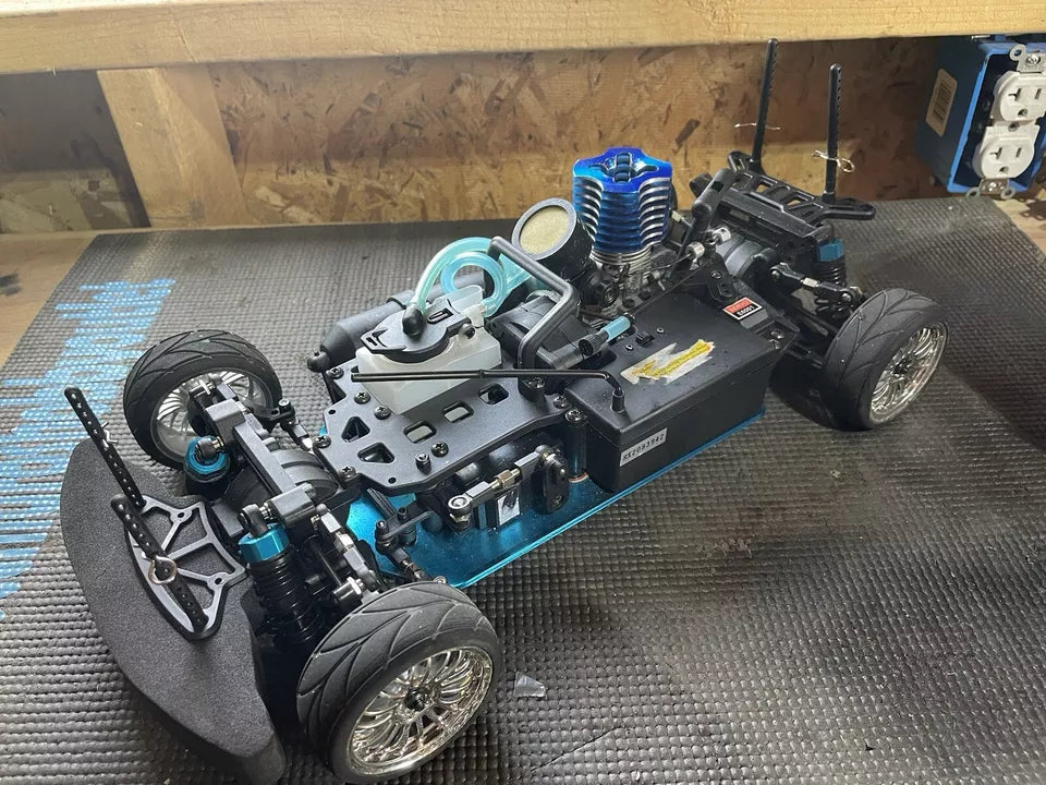 HSP 2 Speed Nitro Tuned on 20% Nitro Fuel! READY TO RUN!